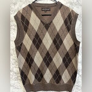St. Patrick Brown & Cream Argyle V-Neck Sweater Vest/ XL